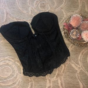 VINTAGE🌷VICTORIA’S SECRET JEZEBEL🌷Corset bustier